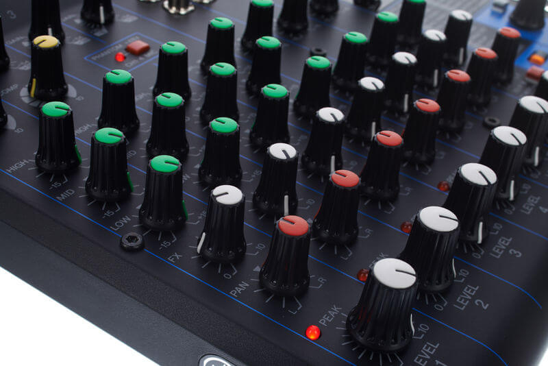 Mixer Yamaha MG10XU chất âm