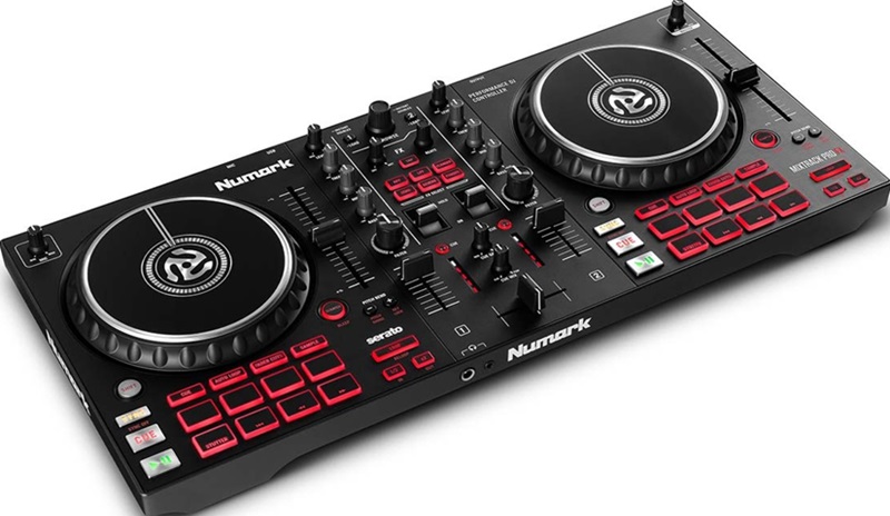Numark Mixtrack Pro FX giá dưới 10 triệu 