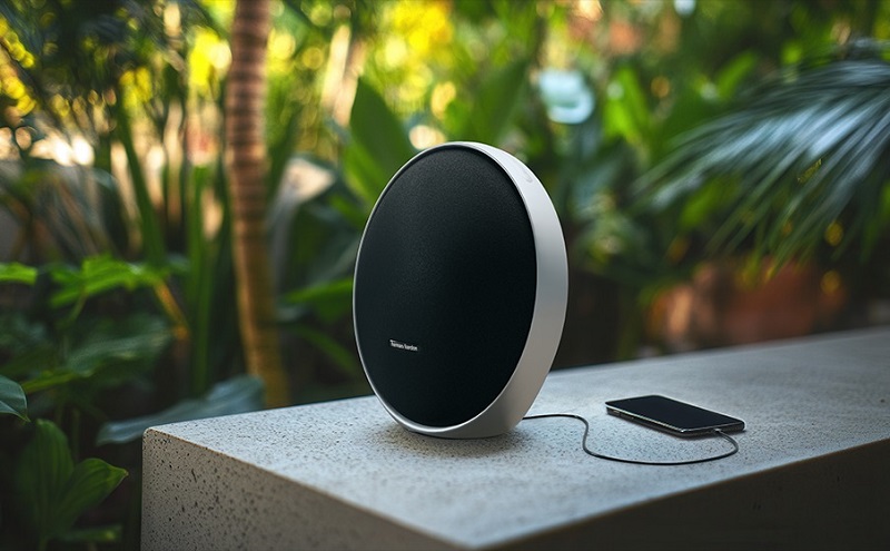 onyx 9 tích hợp cổng sạc