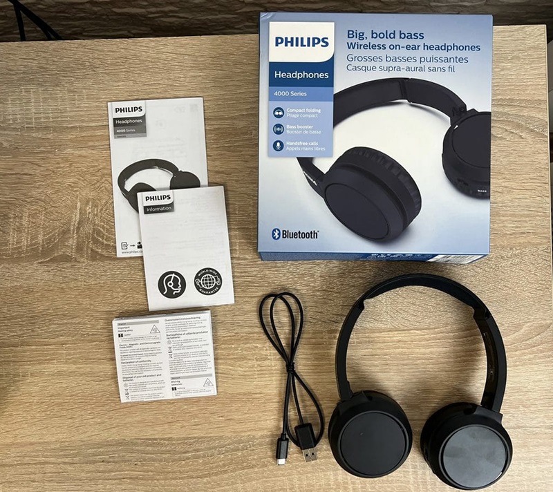 Mở hộp tai nghe PHILIPS TAH5255