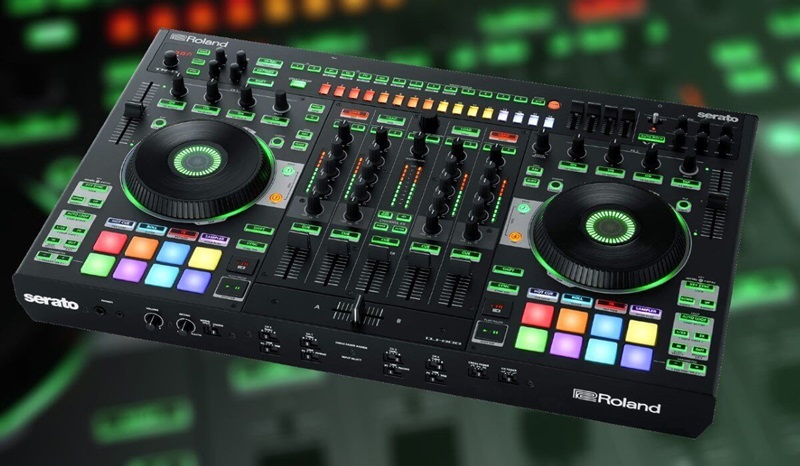 roland dj 808 là bàn dj đẹp mắt