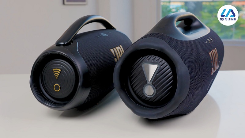 so sánh thiết kế của loa jbl boombox 4 vs boombox 3