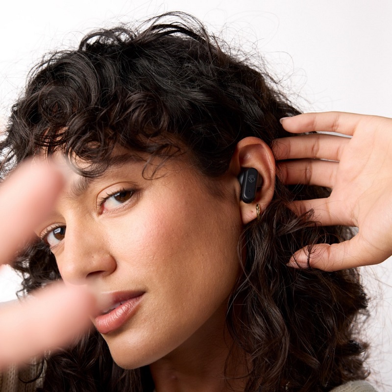 tai nghe skullcandy dime evo thiết kế ôm sát tai