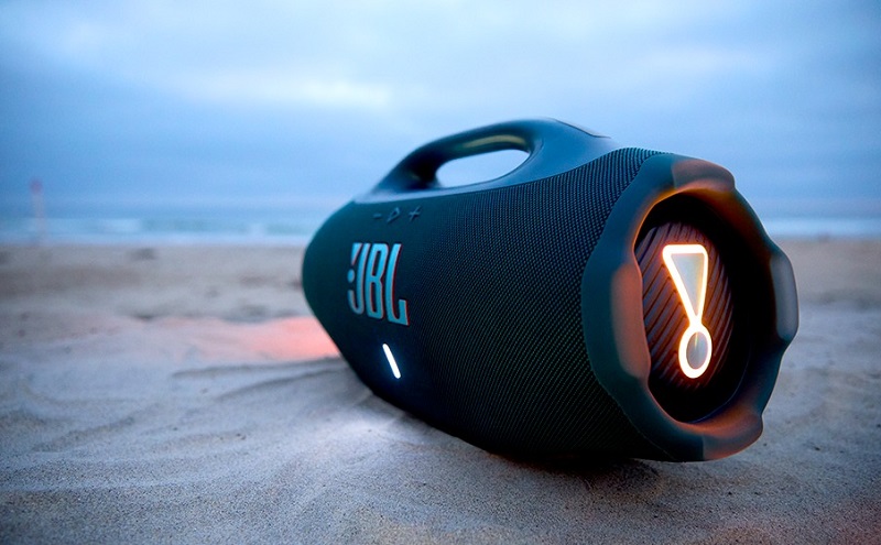 đánh giá thiết kế boombox 4
