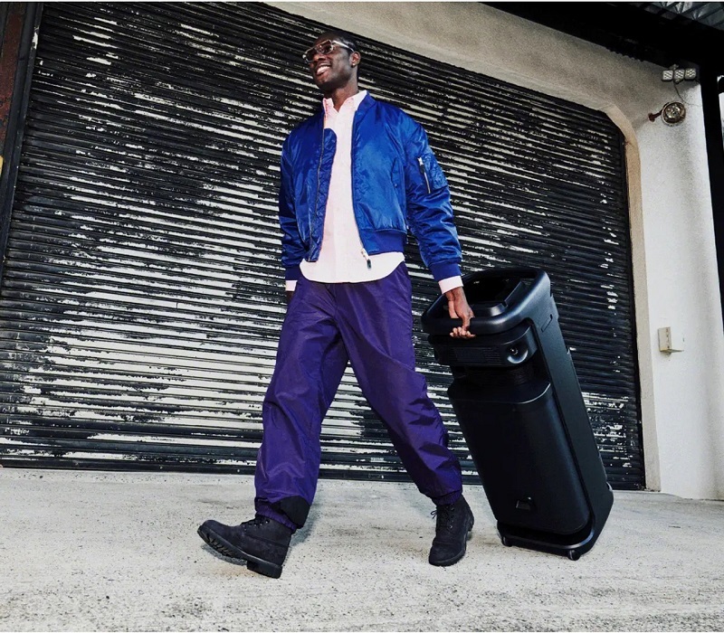 thiết kế loa kéo sony ult tower 10