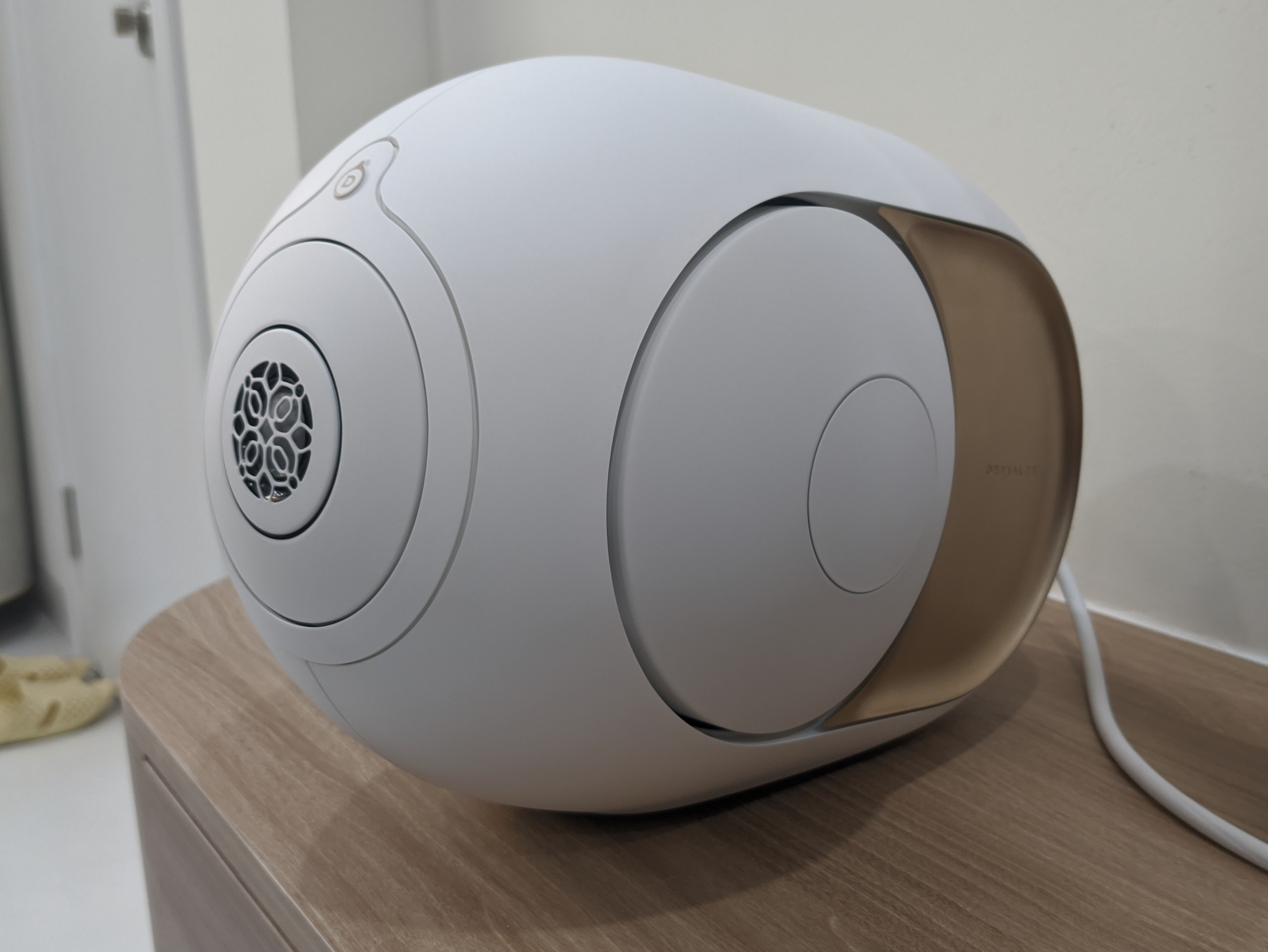 chất âm loa Devialet Phantom I 108db Opera de Paris