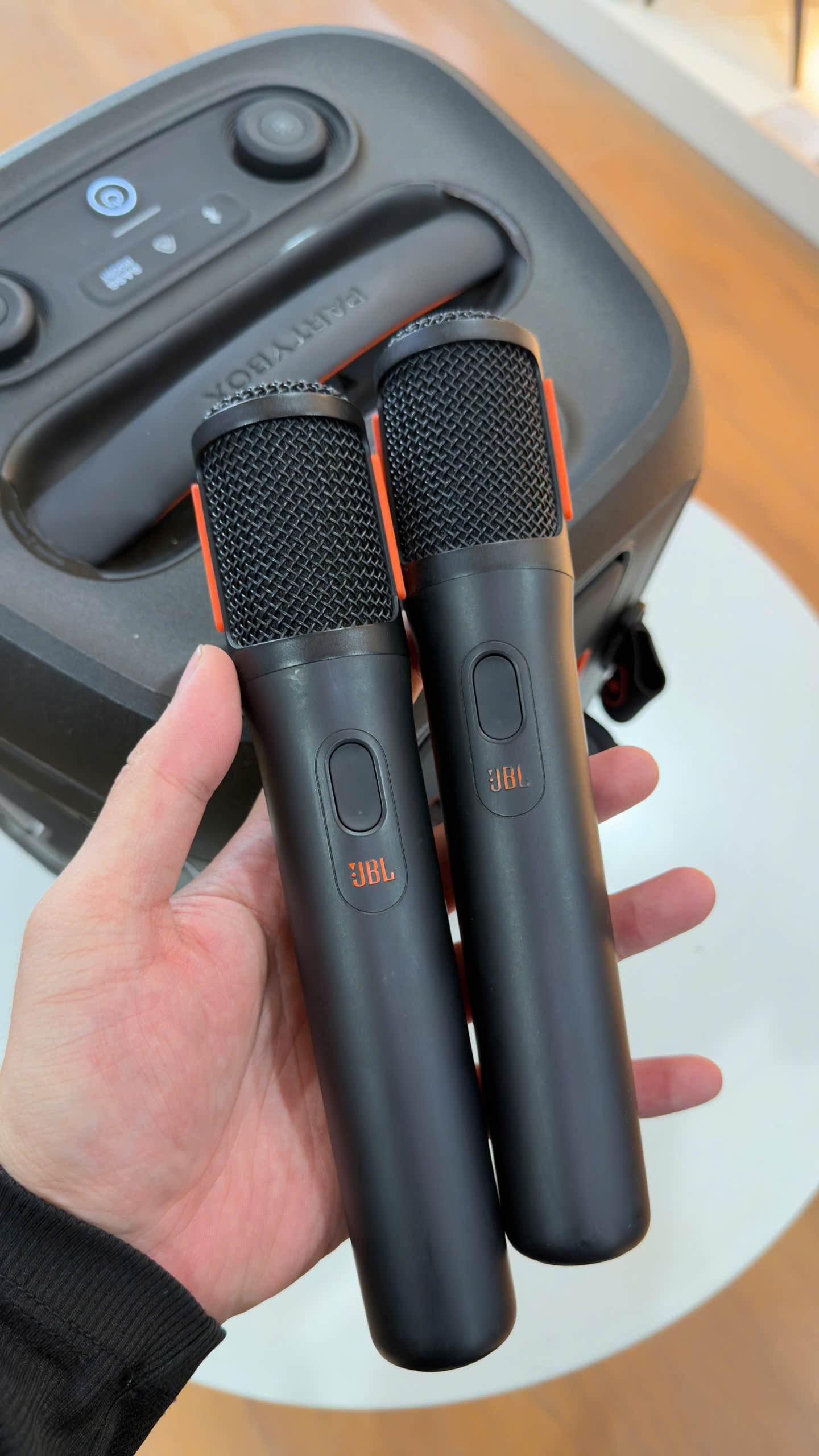 Loa JBL Partybox Encore 2 Qua sử dụng