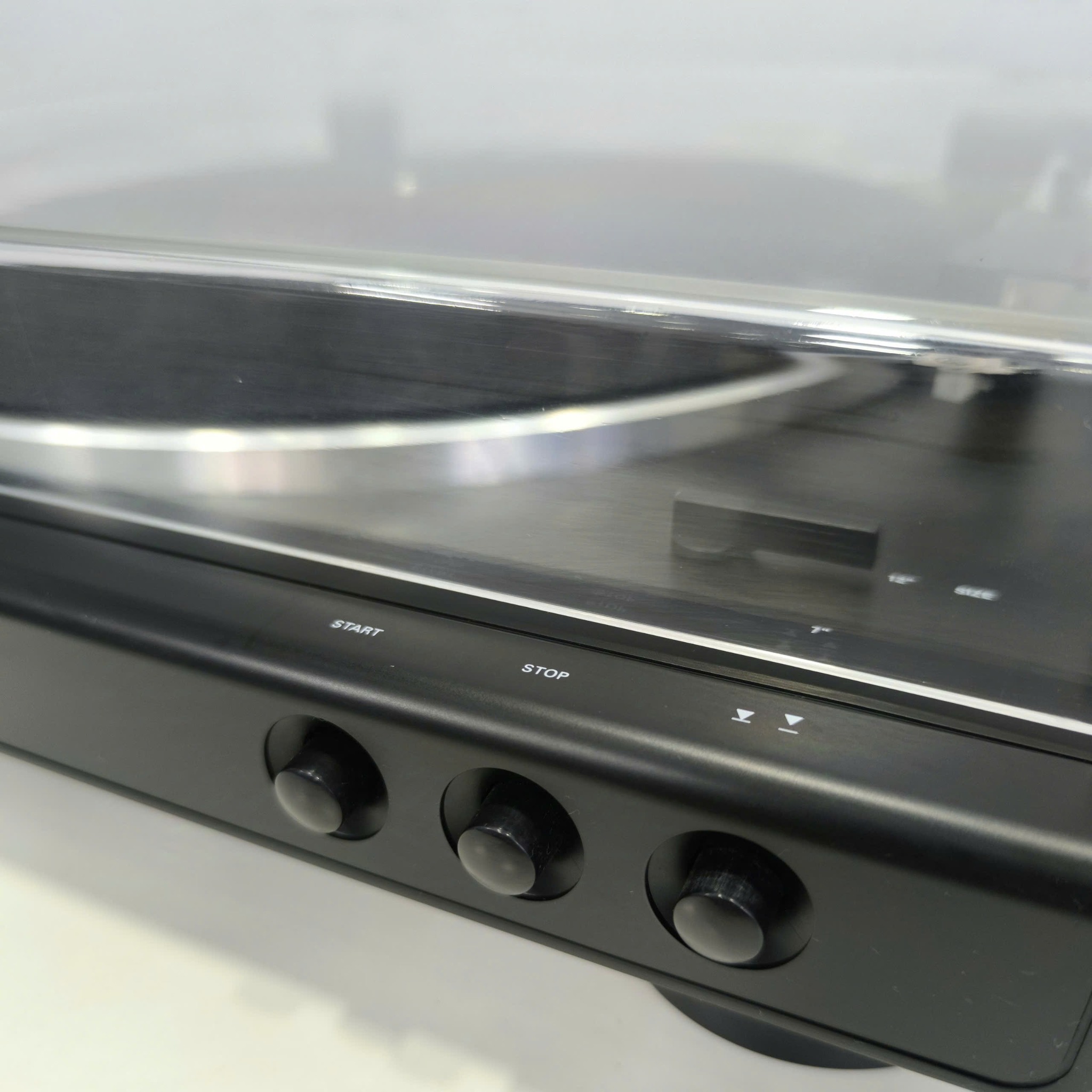 Đầu đĩa than Audio Technica AT-LP60XBT Thanh Lý