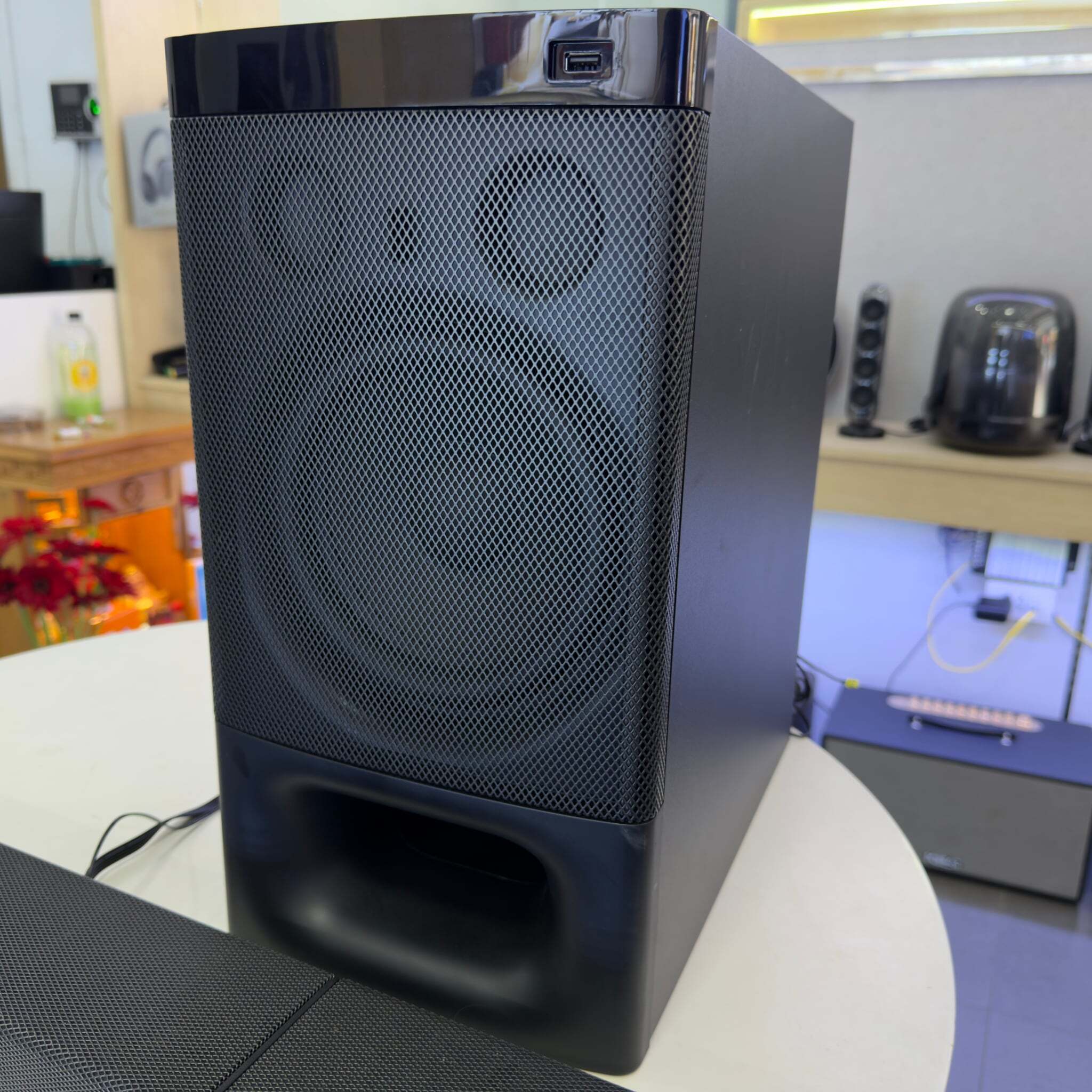 Loa soundbar Sony HT-S700RF Likenew