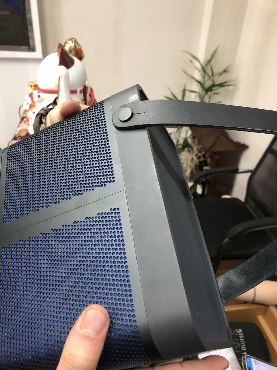 Loa Bang & Olufsen Beolit 20 Black Likenew