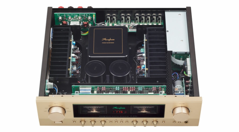 Amply Accuphase E-270