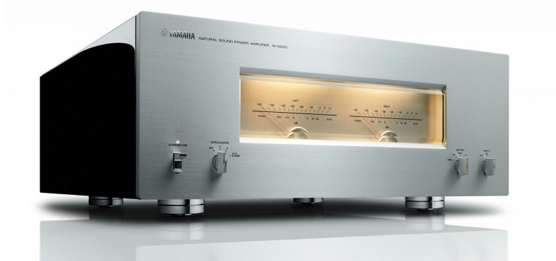 Amply YAMAHA M-5000