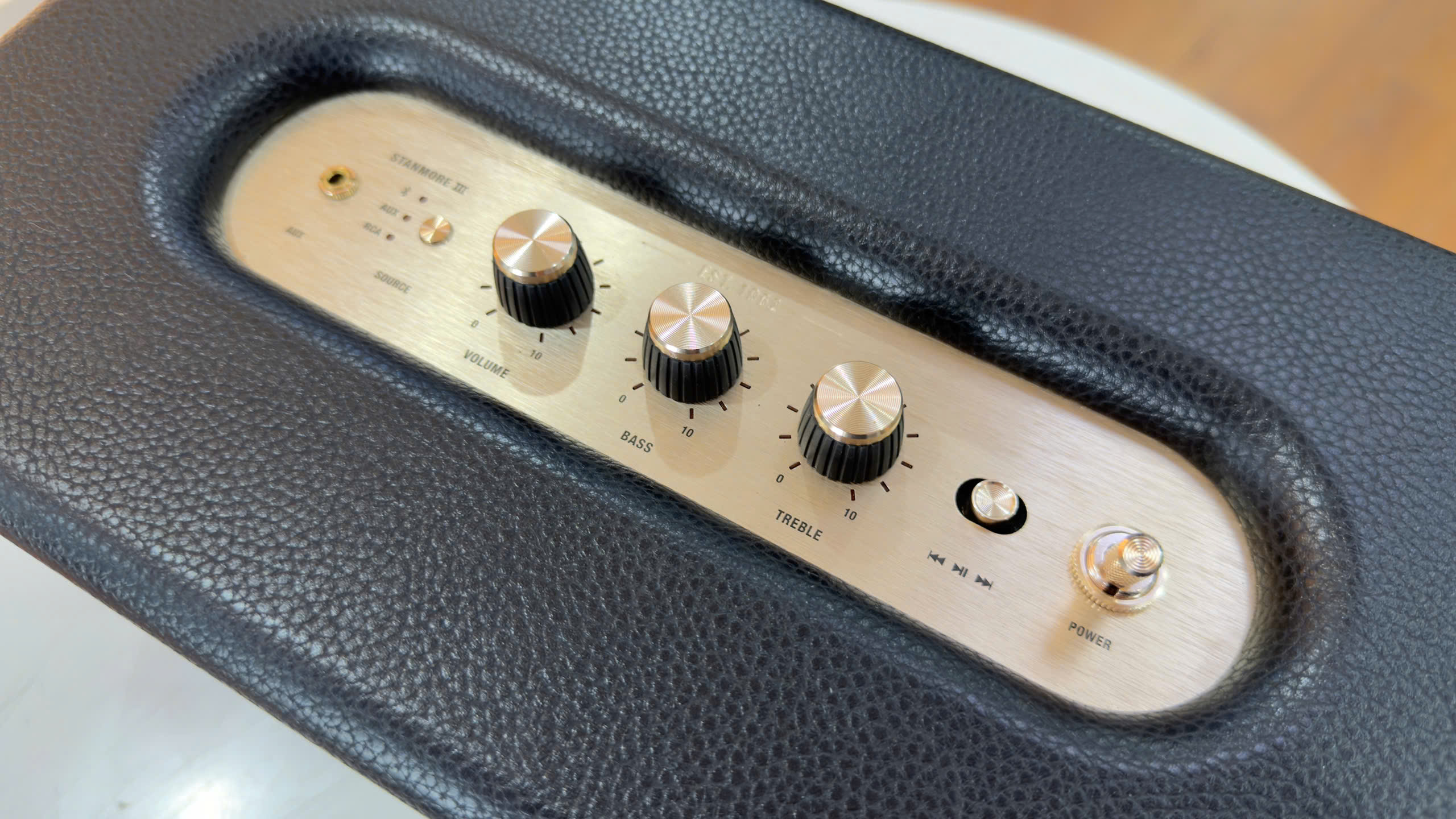 Loa Marshall Stanmore 3 (Qua sử dụng)