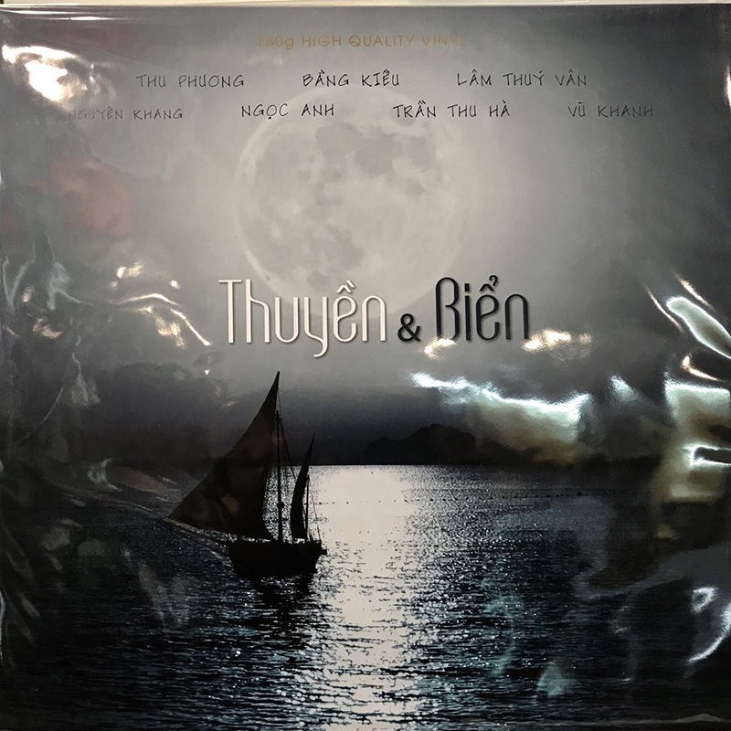 Đĩa than Thuyền và Biển