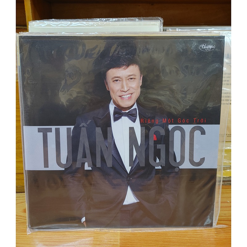 Đĩa than Tuấn Ngọc - Riêng Một Góc Trời