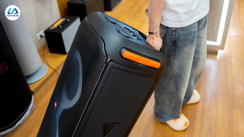 Loa JBL Partybox 710