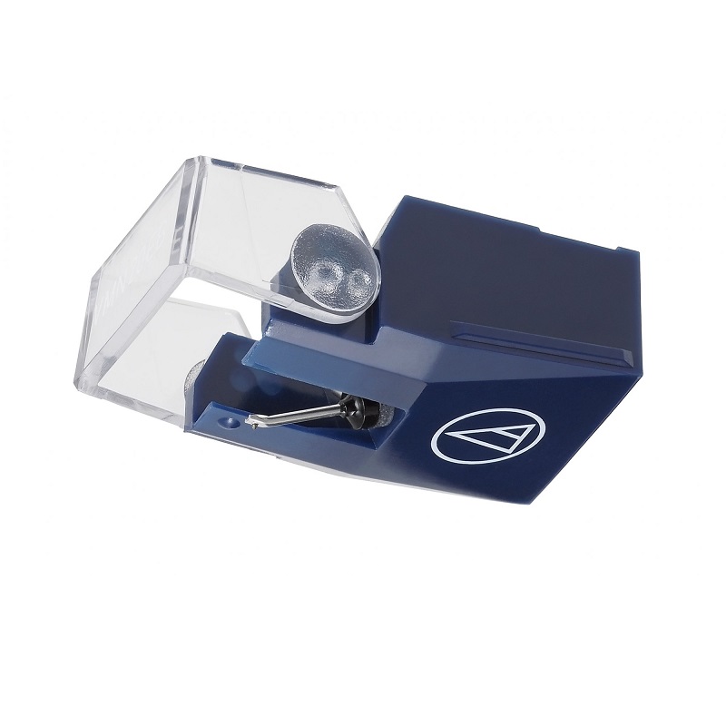 Kim than Audio-Technica VM520EB