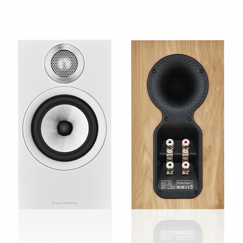 Loa Bowers & Wilkins 607 S2 Anniversary Edition