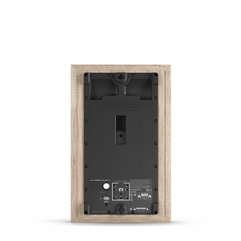 Loa Dali Oberon on-wall C