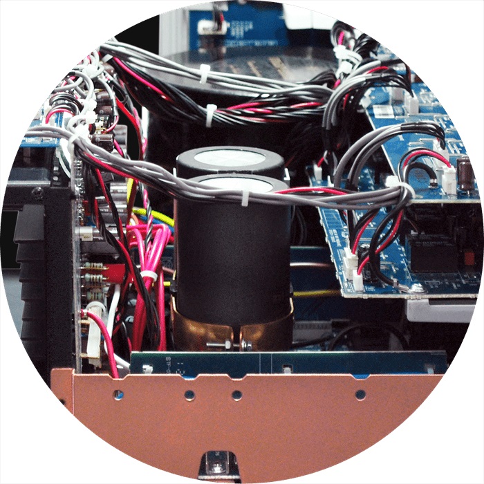 Amply Marantz MM8077