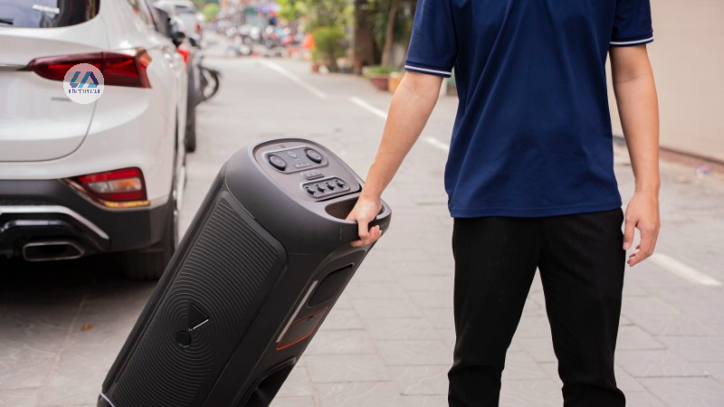 Loa JBL PartyBox 720 mới 2025 - pin 15 giờ, Auracast, công suất 800W