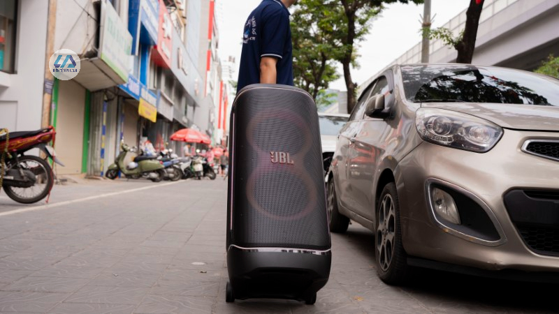 Loa JBL PartyBox 720 mới 2025 - pin 15 giờ, Auracast, công suất 800W