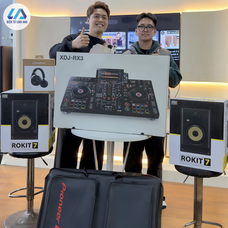 Bàn DJ Pioneer XDJ-RR