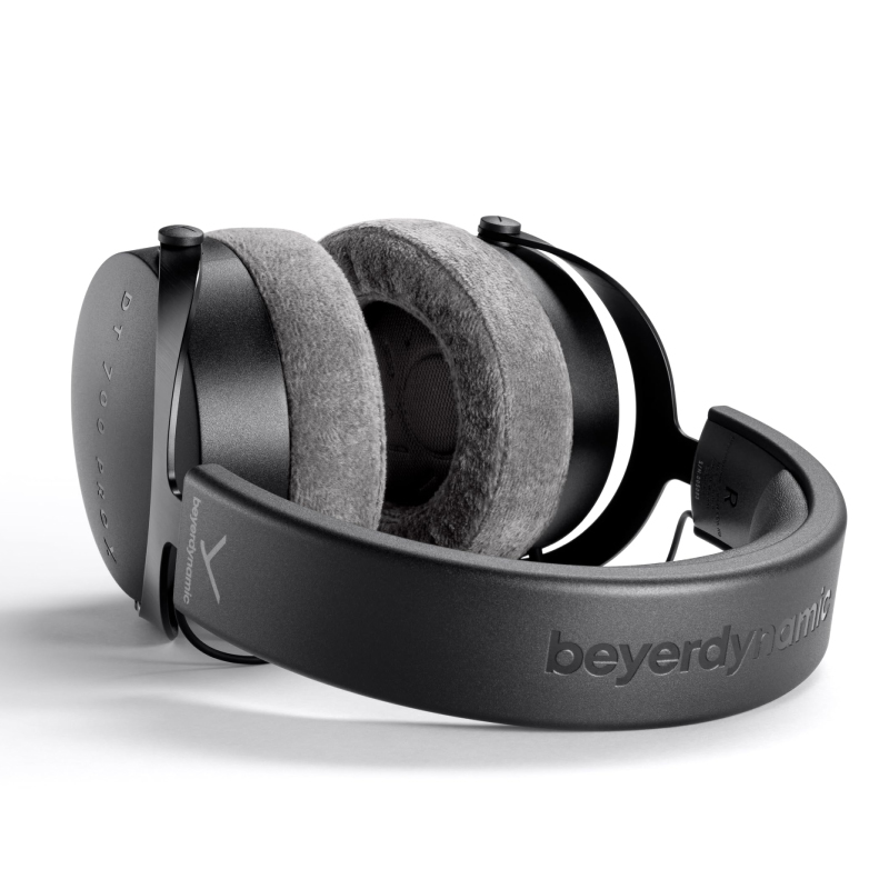 Tai nghe Beyerdynamic DT 700 PRO X