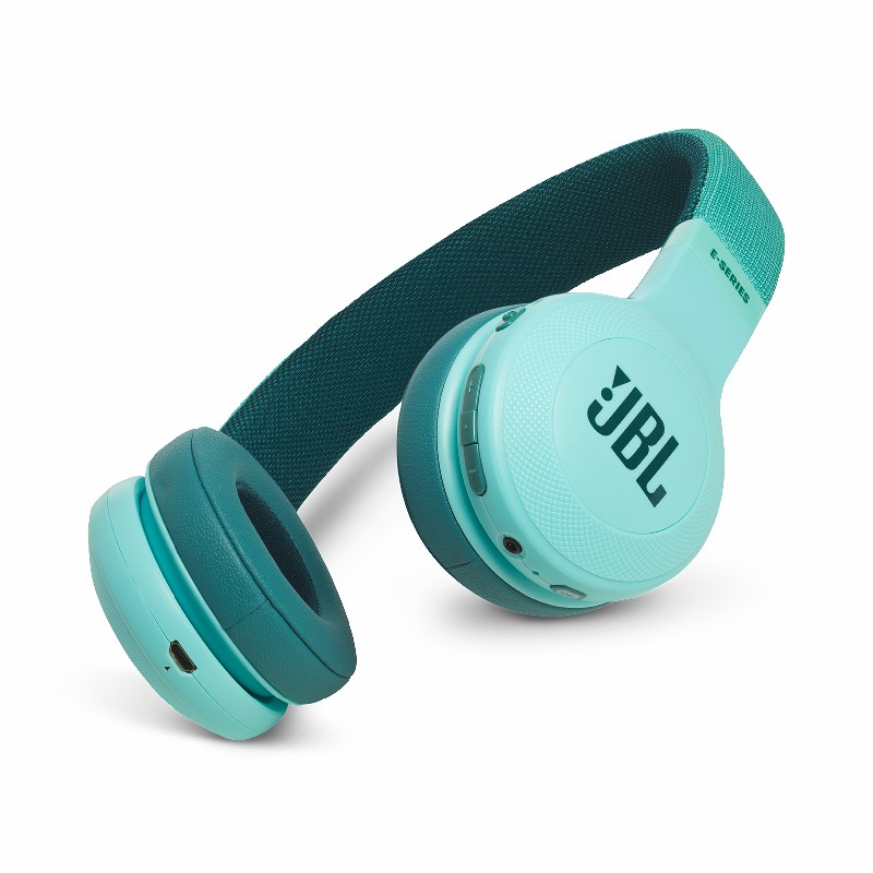 Tai nghe JBL E45BT