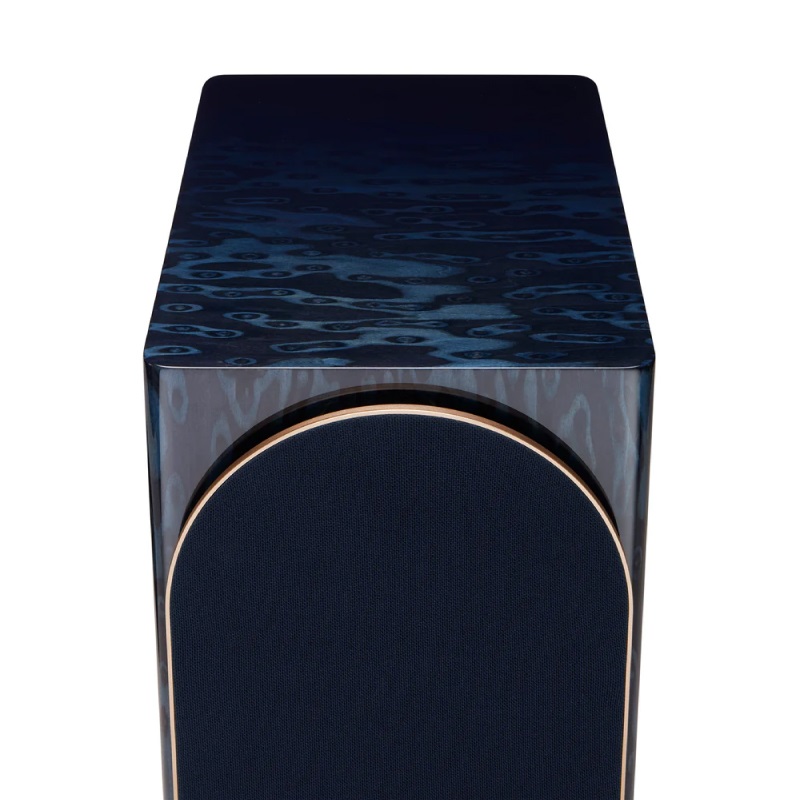 Loa bookshelf Triangle Capella