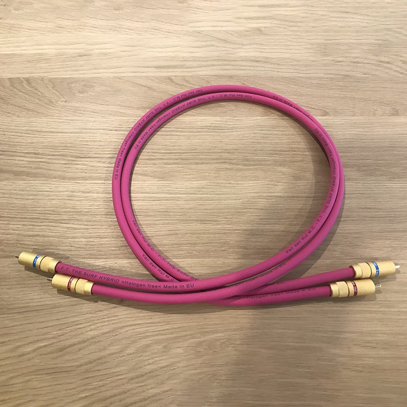 Dây RCA Van Den Hul The Surf Hybrid