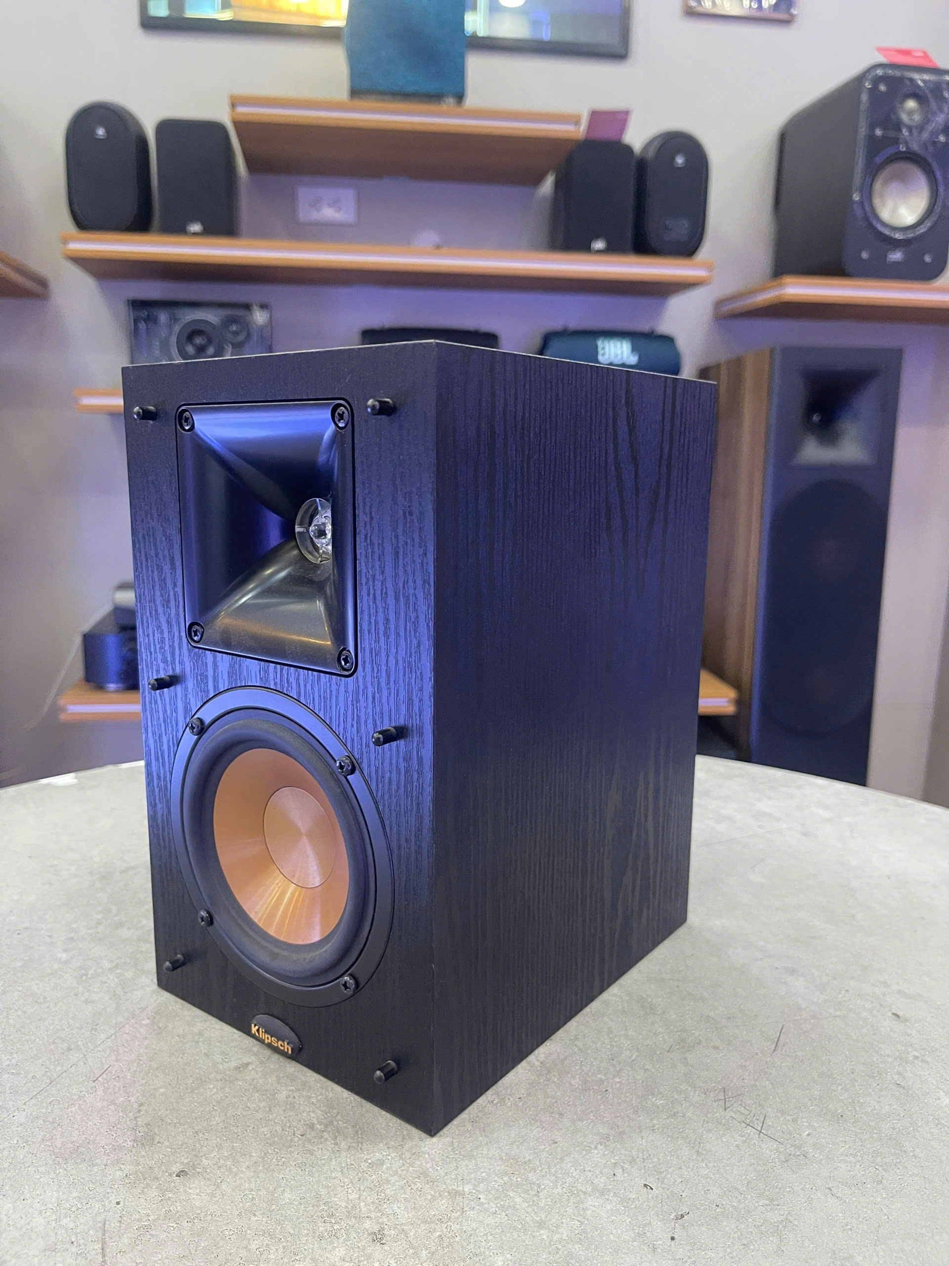 Loa Klipsch Synergy Black Label B100 Likenew