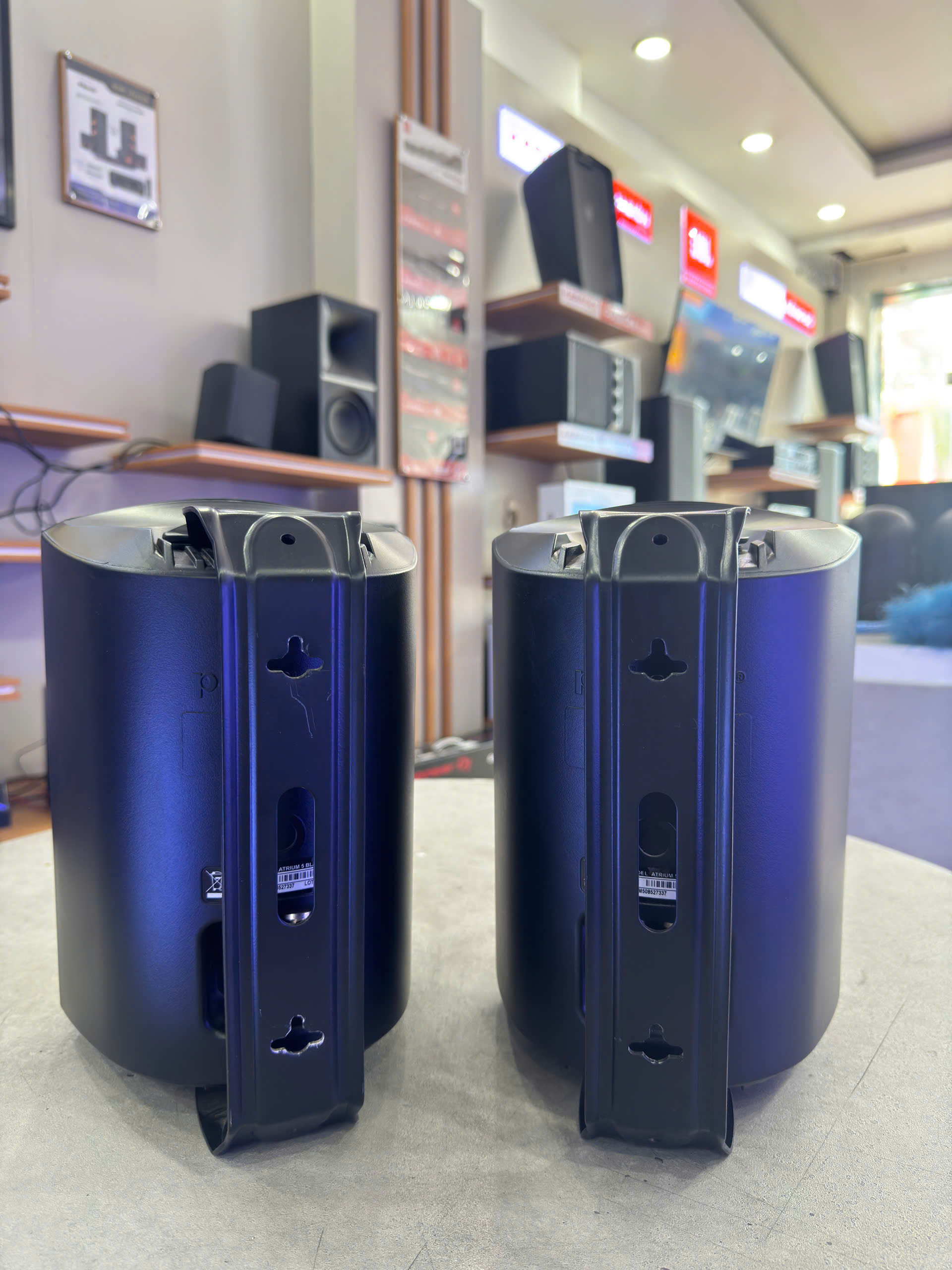 Loa Polk Audio Atrium 5 Likenew