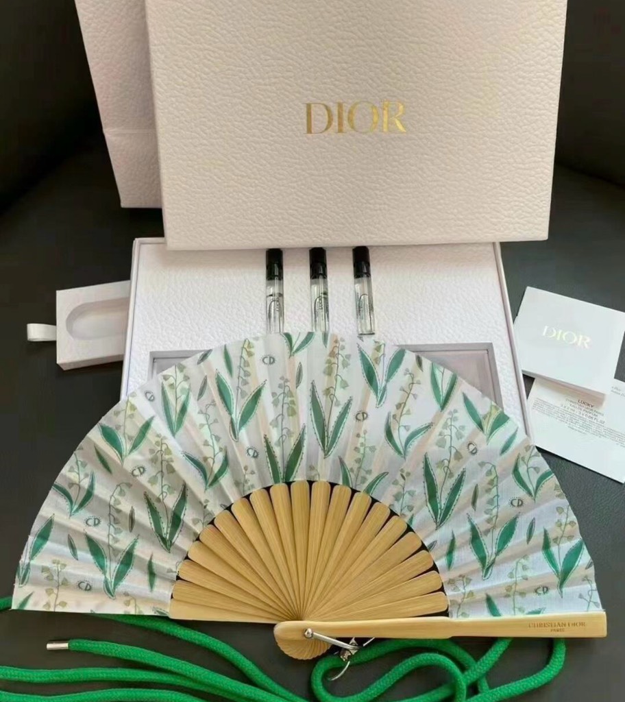 Gift Set Quạt + Nước Hoa Lucky 3x2ml - DIOR Folding Fan Sensu And Green Strap Perfume Box 2024 (23x14.5x5cm) tặng túi giấy