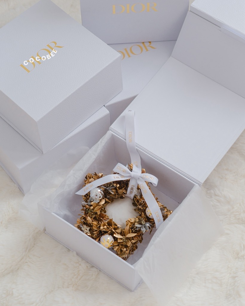 Vòng Hoa DIOR 2024 Kèm Box Túi Hãng lớn