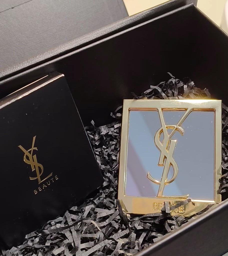 Gương YSL 2026 (Không bán lẻ)