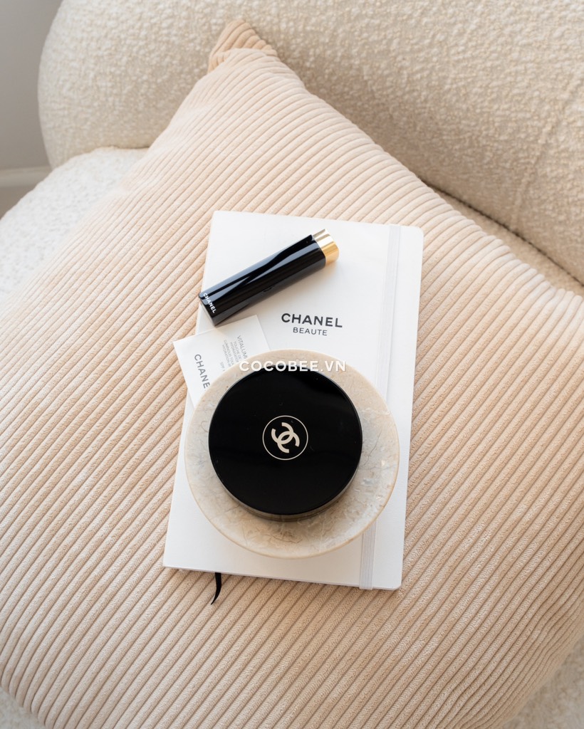Phấn Nước CHANEL Vitalumière Glow Luminous Touch Foundation Cushion SPF15 (Không Mã Móp Nhẹ)