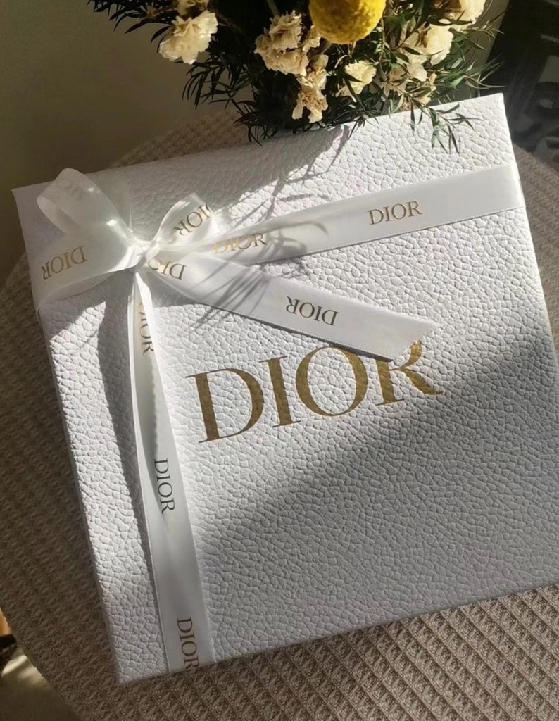 Hộp Quà Box Dior