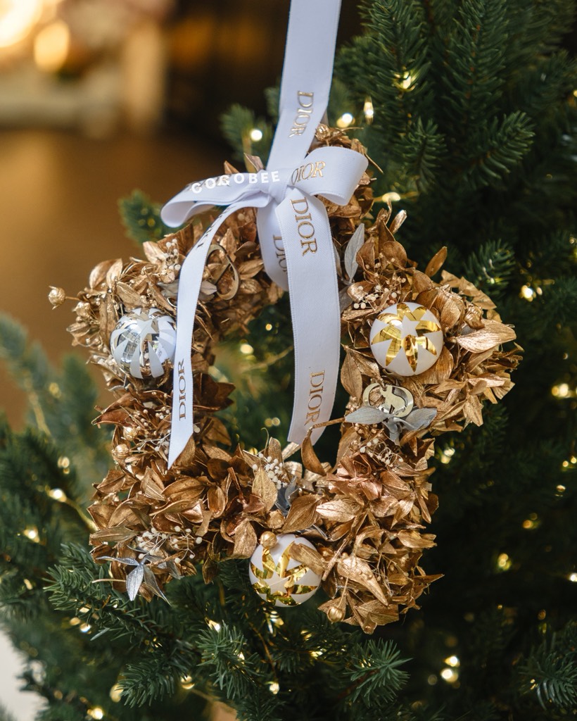 Vòng Hoa DIOR 2024 Kèm Box Túi Hãng lớn