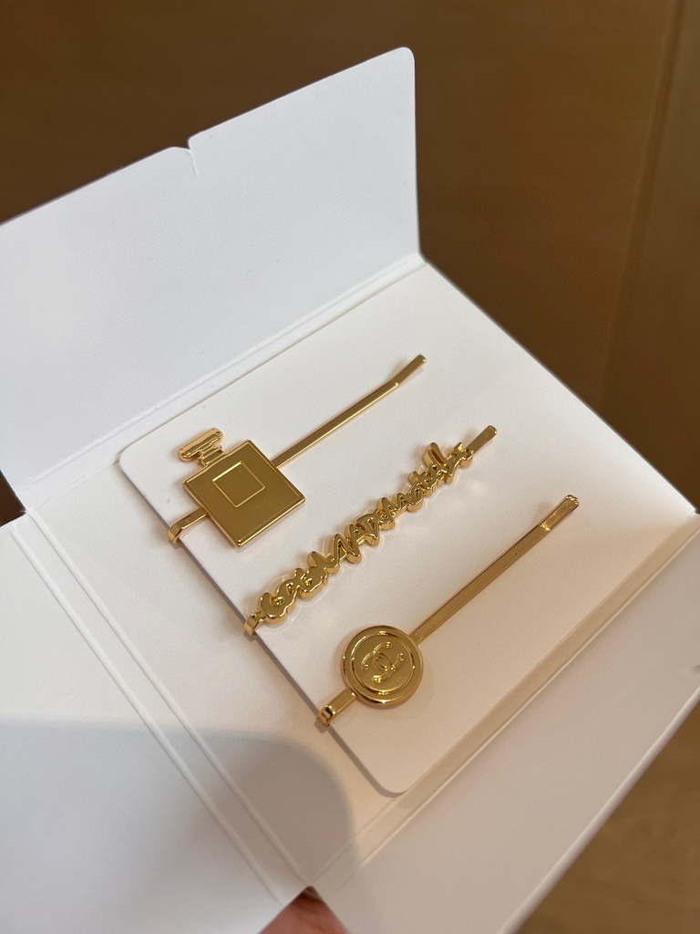 Gift Set Kẹp Tóc CHANEL 3pcs