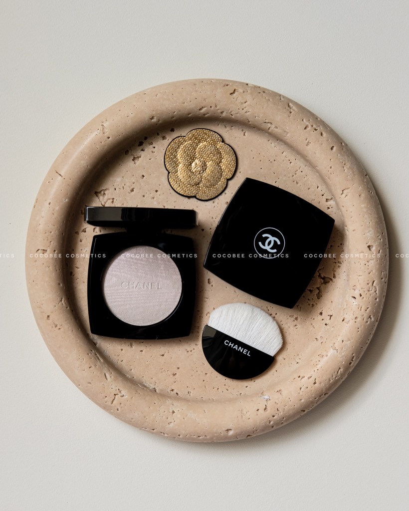 Phấn bắt sáng highlight CHANEL POUDRE LUMIÈRE ILLUMINATRICE