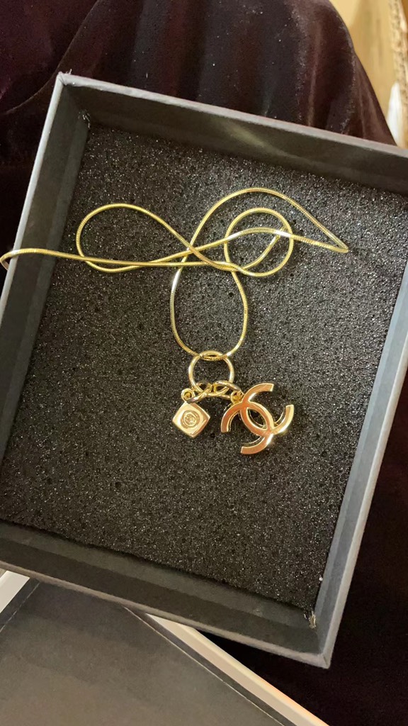 Dây Chuyền CHANEL New 2023 - (Custom Từ Móc Khoá Chanel, Gồm Hộp và Ruy băng hãng)