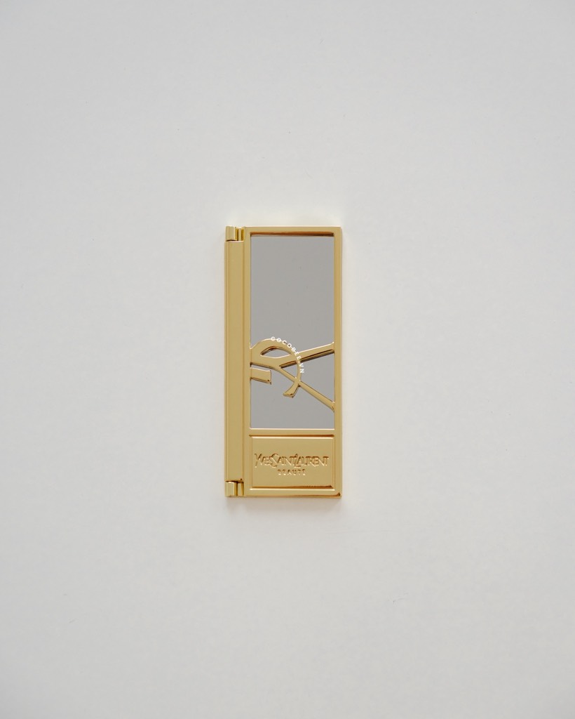 Gương YSL 2026 (Không bán lẻ)