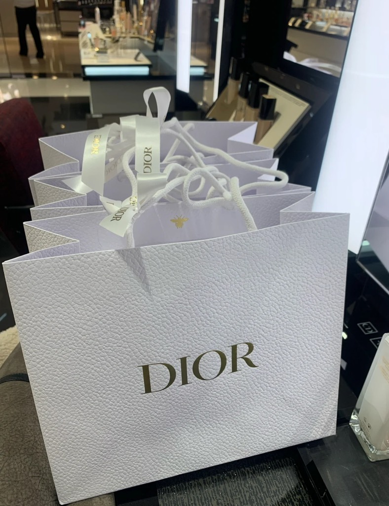 Túi hãng DIOR kèm Ruy Băng cột túi