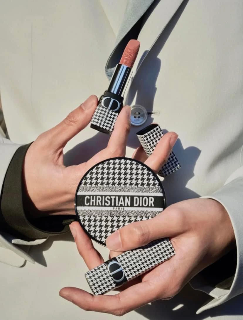 Phấn Nước DIOR Forever Skinglow Cushion New Look Limited Edition