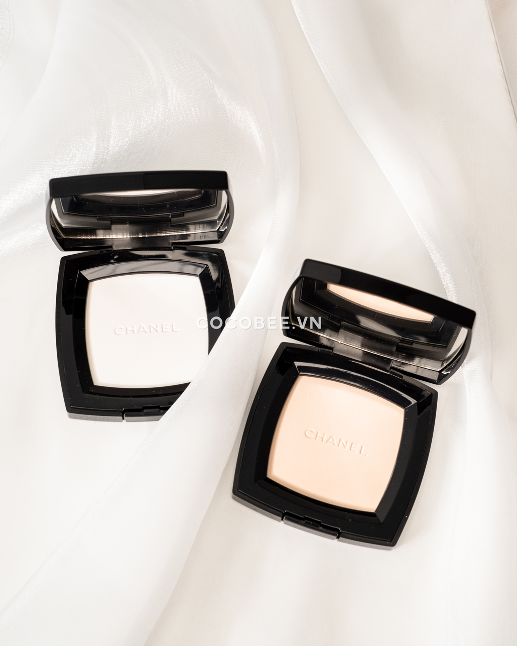 Phấn Phủ Dạng Nén CHANEL Poudre Universelle Compacte Poudre Pressee Fini Naturel