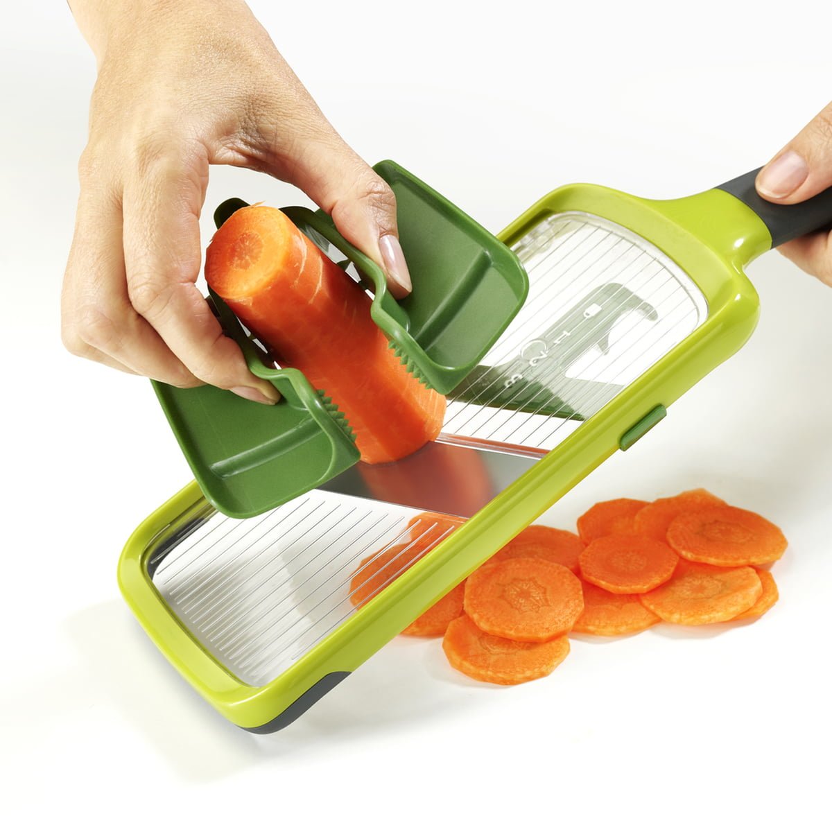 Dụng cụ cắt lát rau củ có tay giữ Joseph Joseph 20141 Multi-Grip Mandoline™ mit präzisem Lebensmittelgriff - Grün VE 4