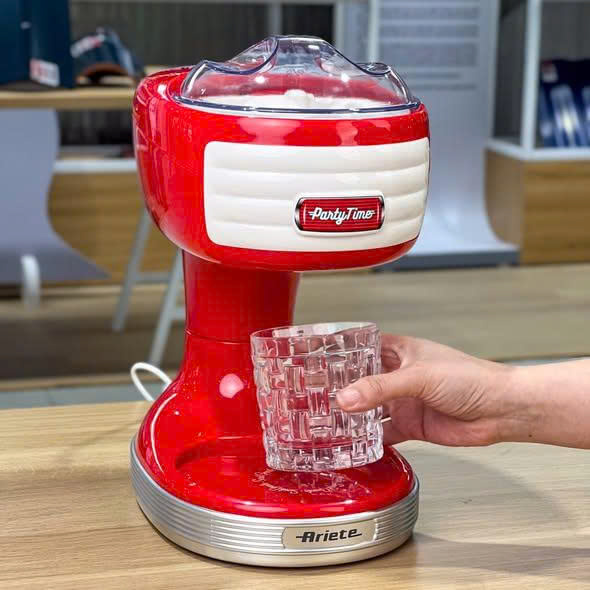 Máy làm đá bào Ariete 00C007600AR0 màu đỏ