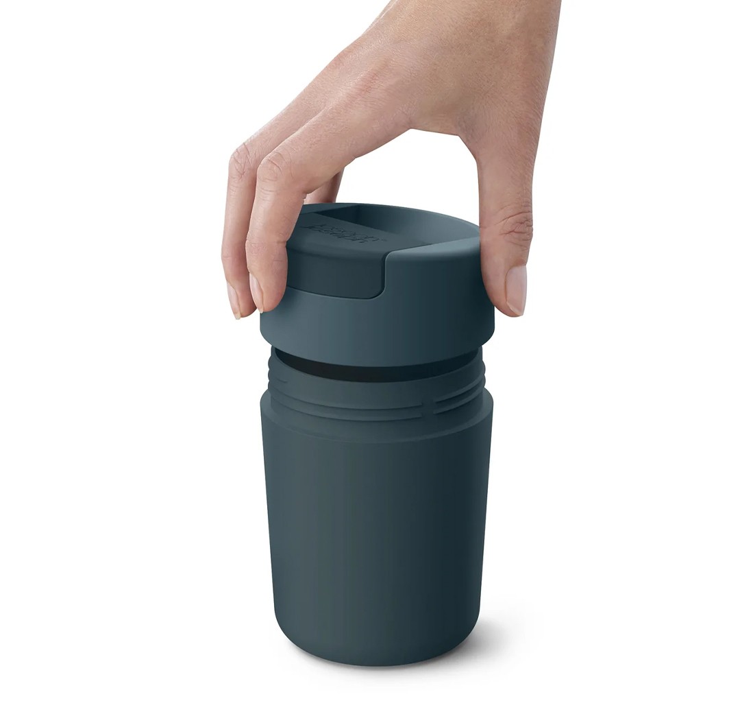 Cốc cầm tay dã ngoại Joseph Joseph 81124 Sipp™ Reisebecher mit Klappdeckel - 340 ml (12 fl. oz) - Blau màu xanh dương