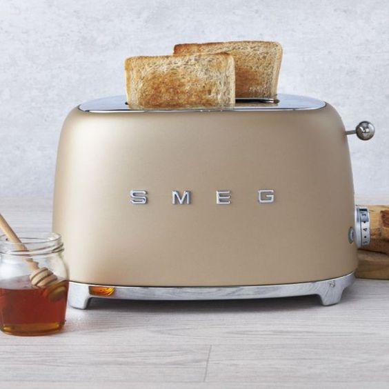 Máy nướng bánh mỳ SMEG TSF01CHMEU - màu đồng nhám